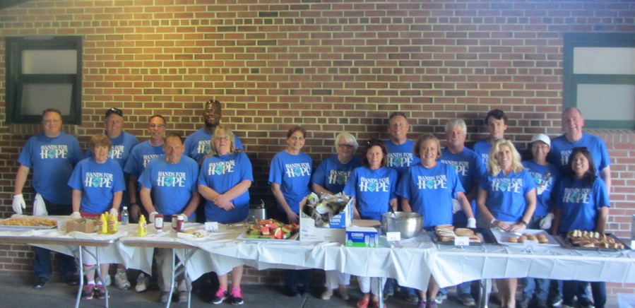 Saratoga Casino Hotel’s ‘Hands For Hope’ Team Feeds Over 300 Guests at Franklin Community Center’s ‘Project Lift’ Picnic